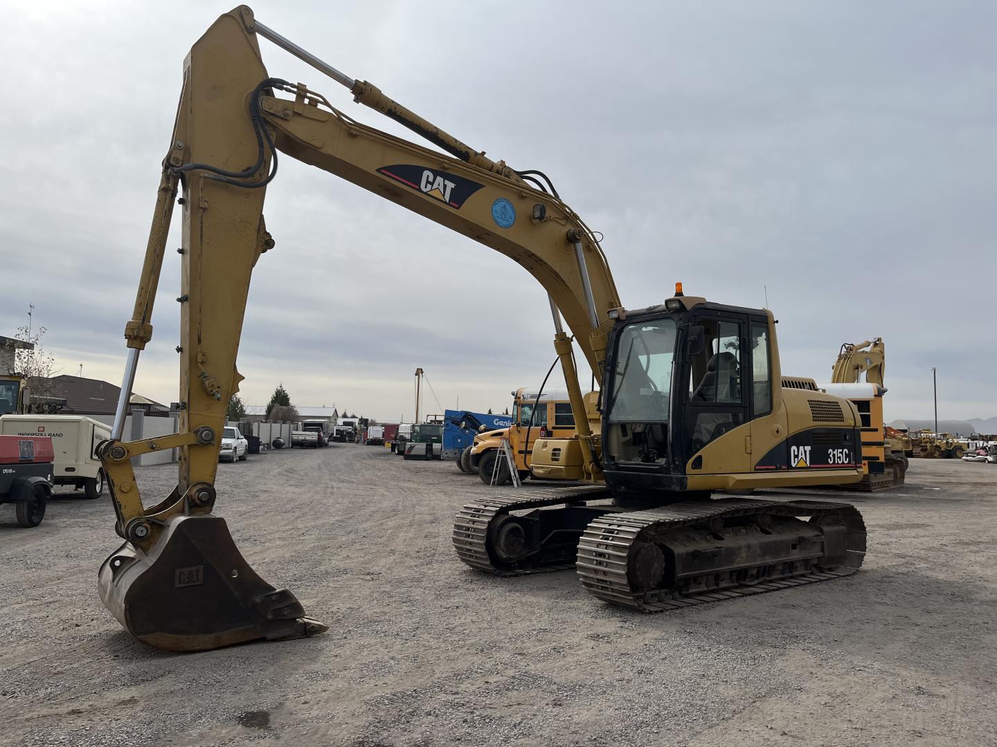./imagenes/INVOICE/2019/16933/EXCAVADORA CATERPILLAR 315CL (7).JPG